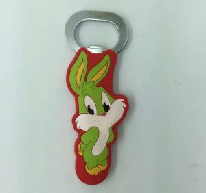 새로운 뜨거운 판매 양각 로고 부드러운 합성 수지 맥주 병따개